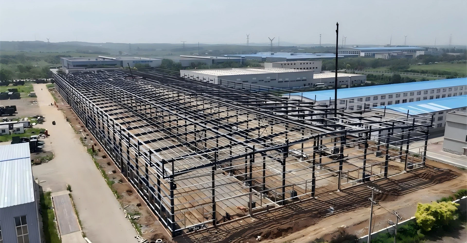 Steel Building Manufacturer & Supplier Build with LUTUO.